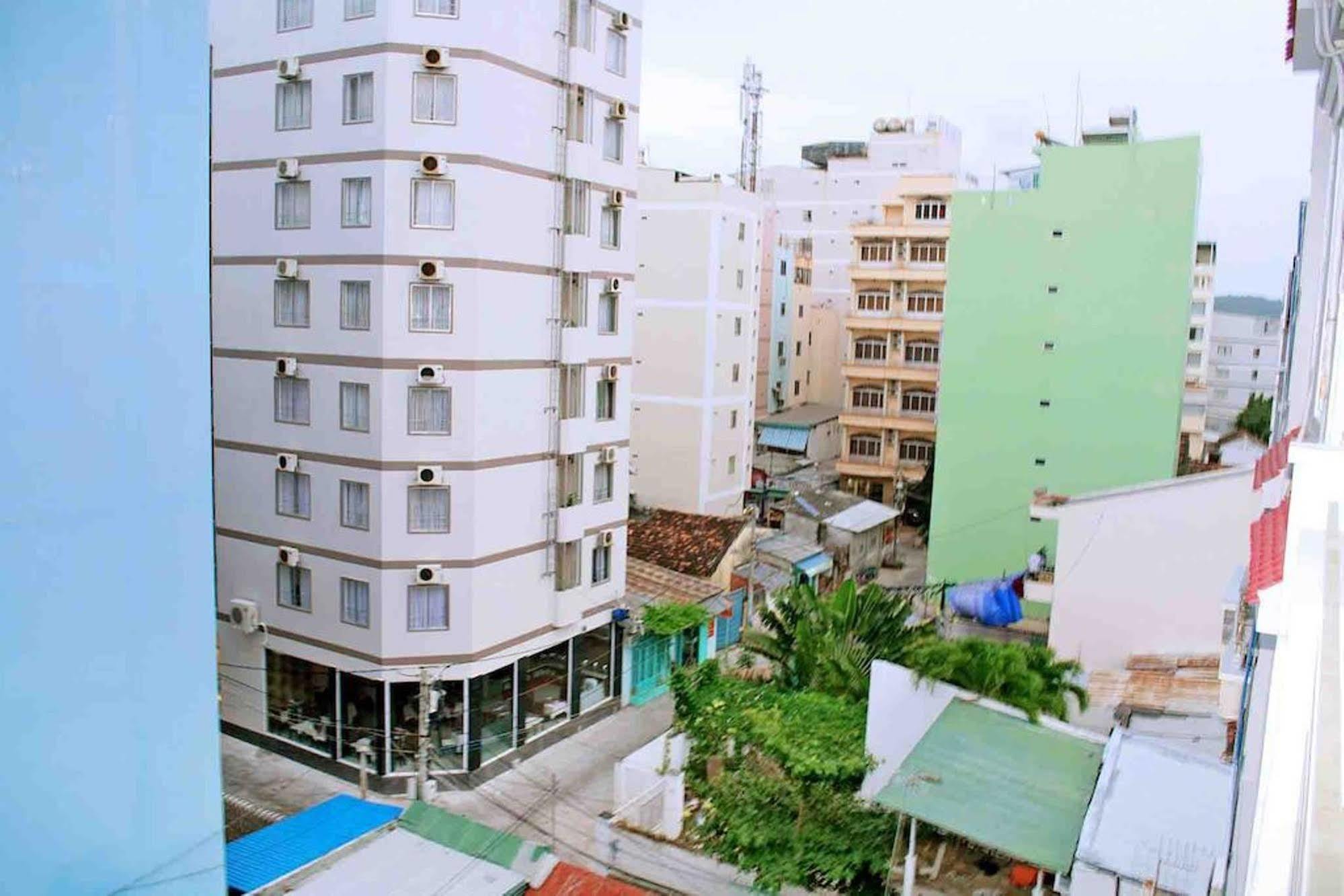Ht3 Hotel Nha Trang Exterior foto